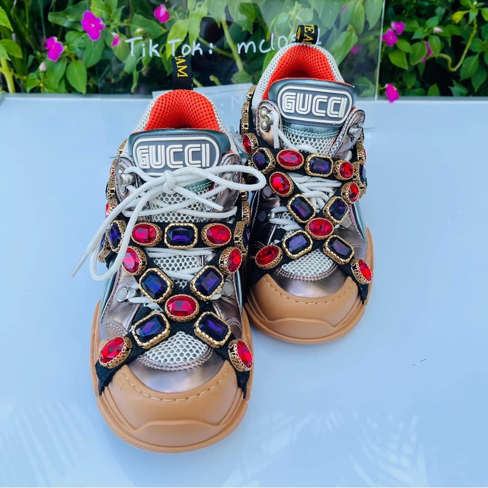 Like new Gucci Flashtreck - Picture 3 of 13